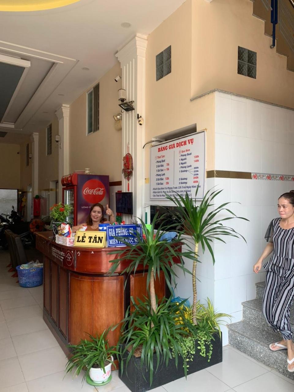 Nha Nghi Thanh Xuan- Co Cho Thue Xe May Va Xuat Hoa Don Ap Dong An Exterior foto